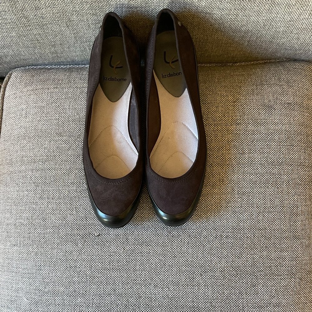 Liz Claiborne 'Stacy' Brown Leather Wedges Women’s Size 8.5 BUNDLE 2 SAVE 10%